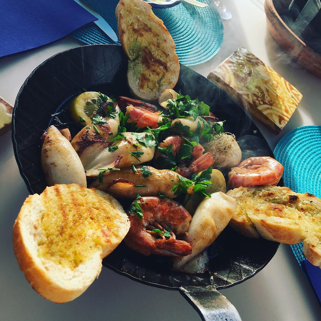 Gegrillte Calamari und Granelen