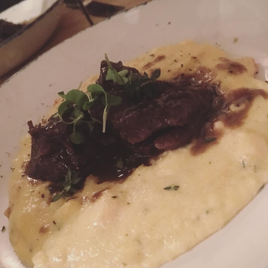Geschmorte Rinderbäckchen mit Cremepolenta